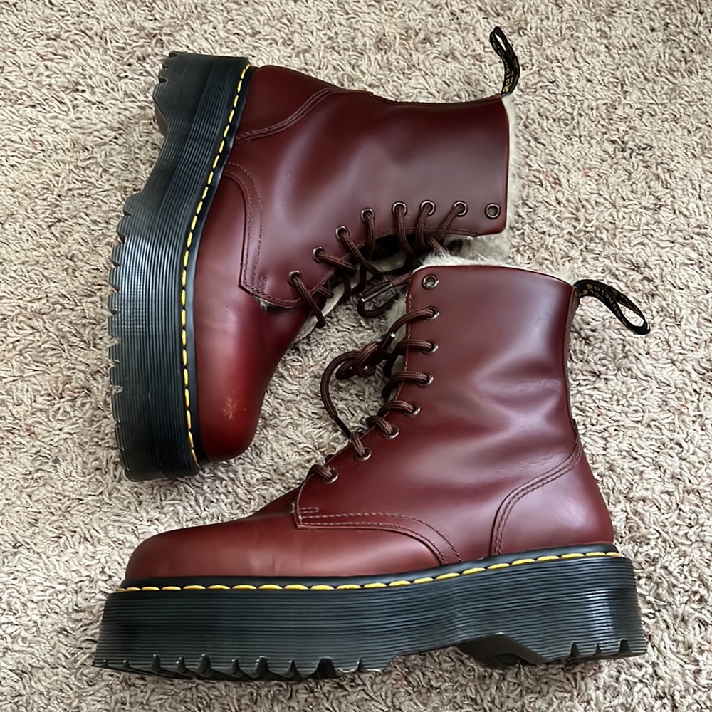 Jadon Ambruzzo Waterproof